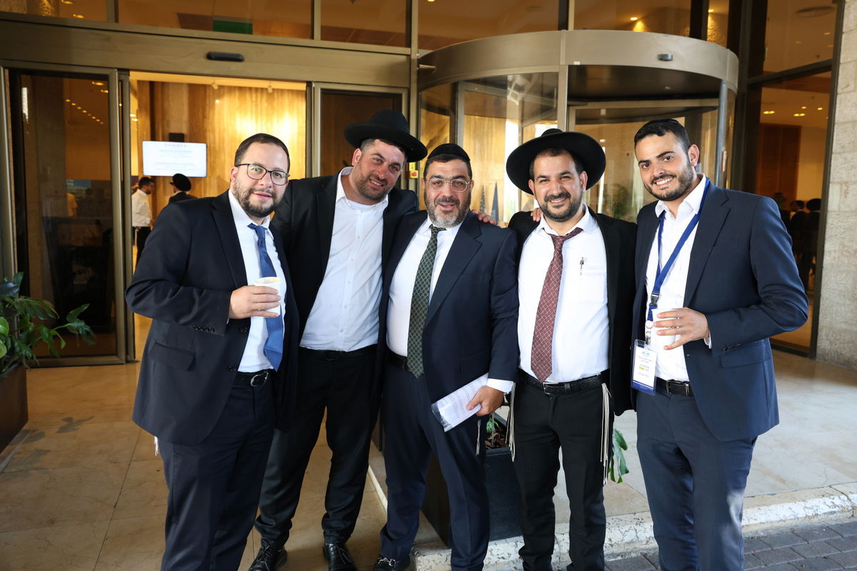 הועידה השנתית חונכות לנוער