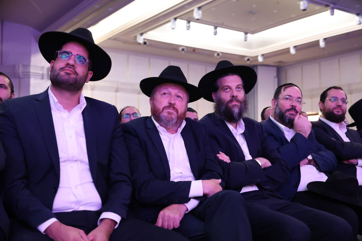 הועידה השנתית חונכות לנוער