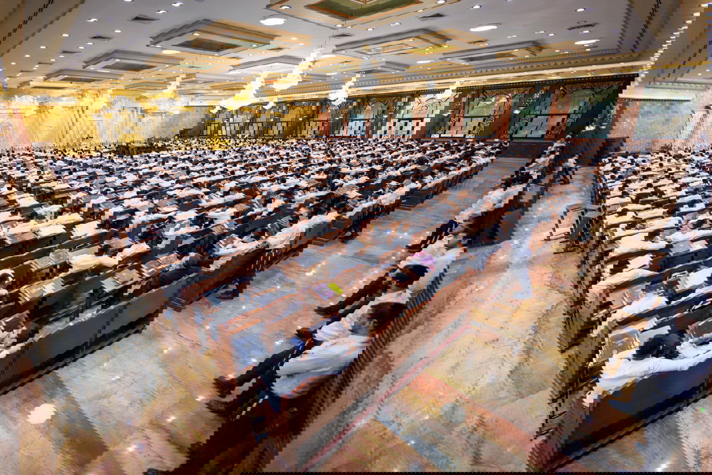 שיחתו של הגרש"ב סורוצקין בהיכל הישיבה בראשון לציון