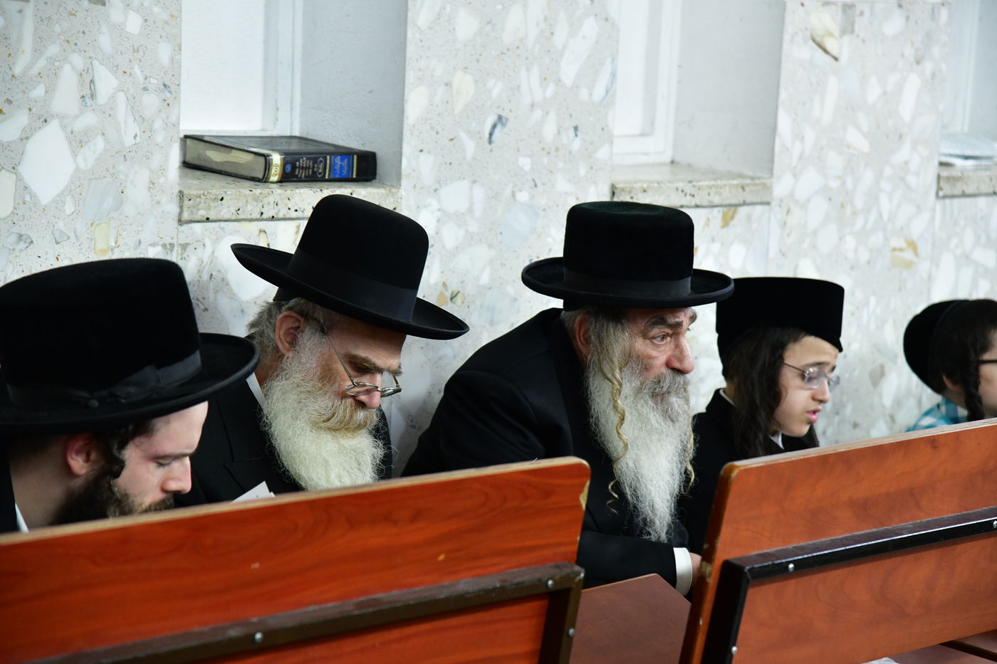 תשעה באב בחצה"ק ביאלה רמת אהרן