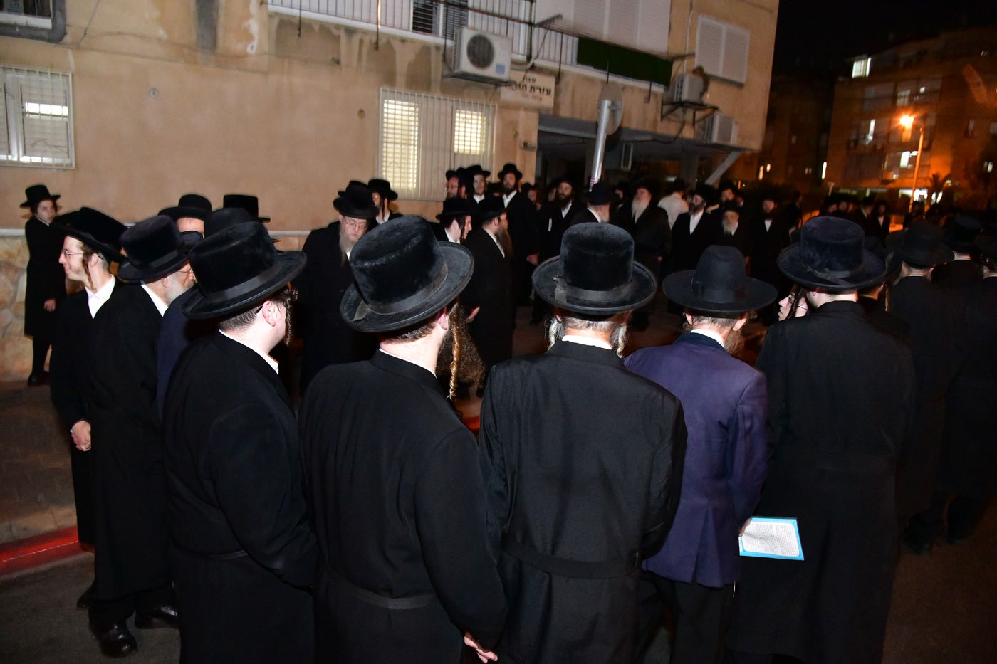 תשעה באב בחצה"ק ביאלה רמת אהרן