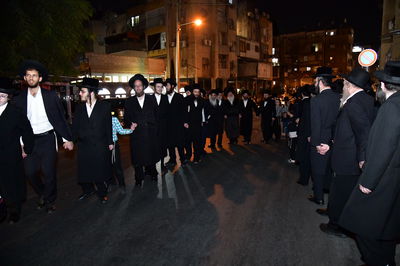 תשעה באב בחצה"ק ביאלה רמת אהרן