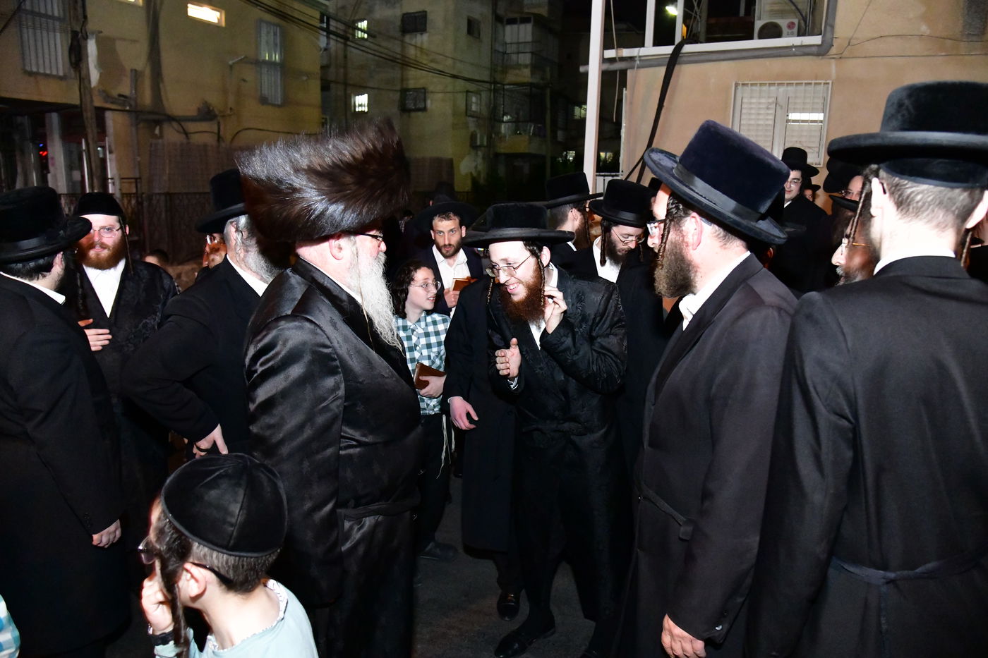 תשעה באב בחצה"ק ביאלה רמת אהרן