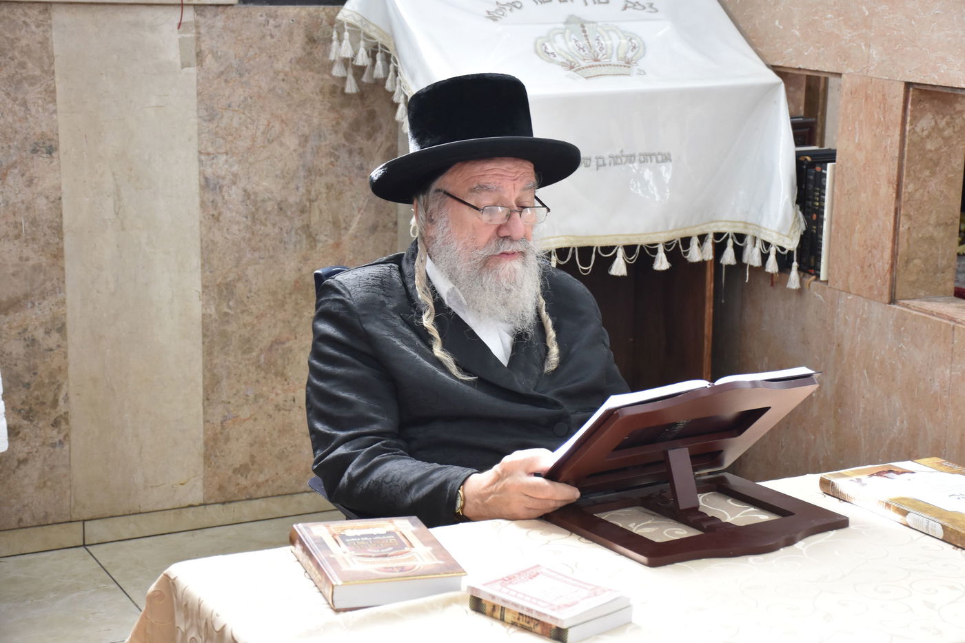 תשעה באב בחצה"ק אשלג