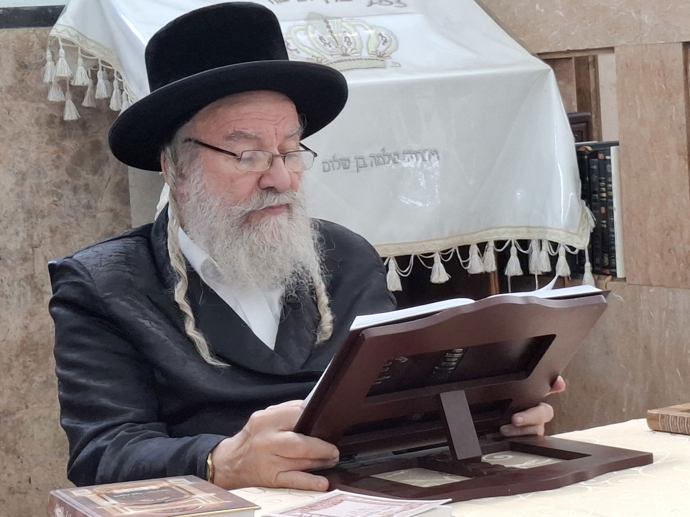 תשעה באב בחצה"ק אשלג