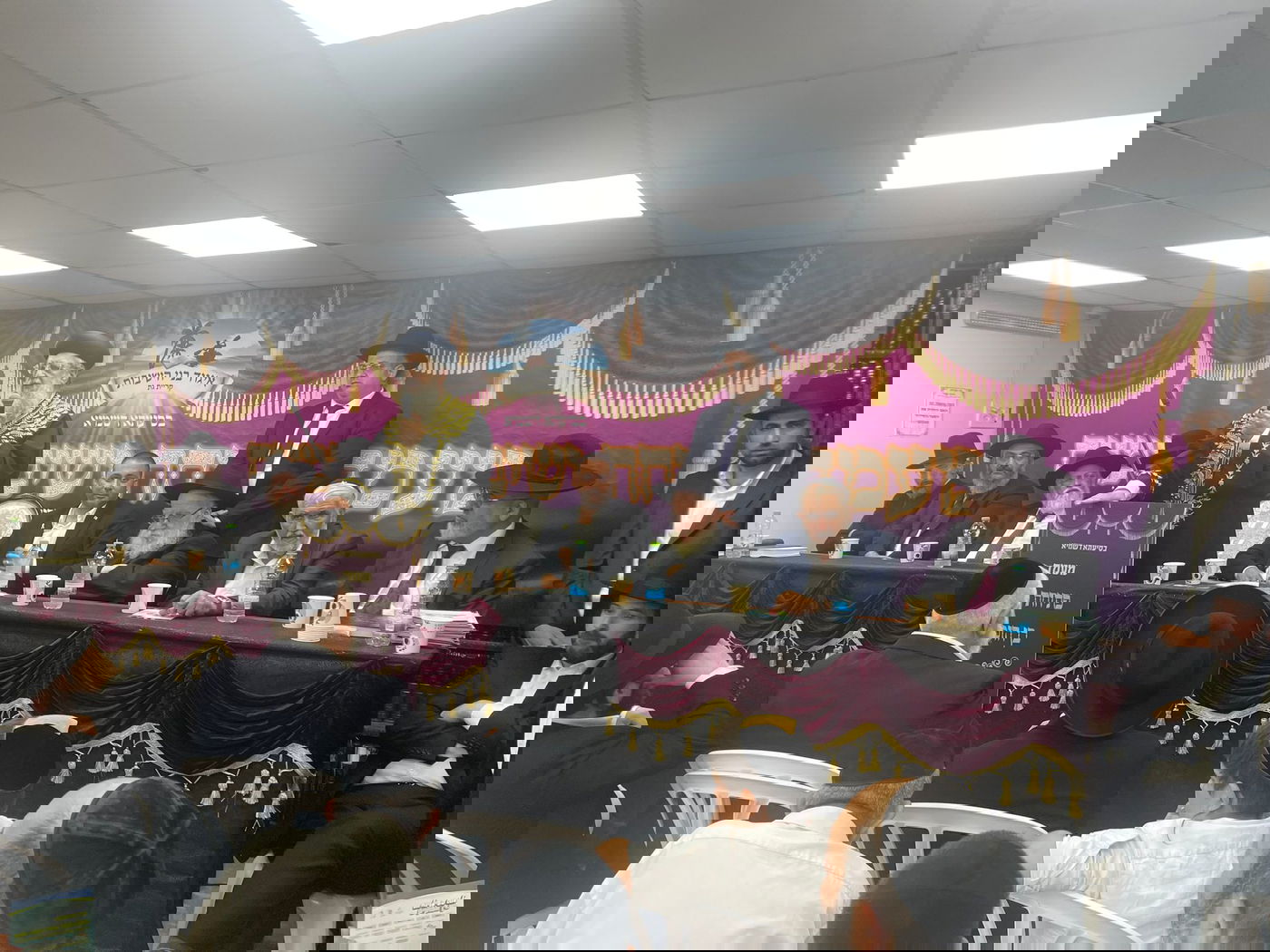 הראשל"צ הגר"ד יוסף במעמד פתיחת ישיבות בין הזמנים בקרית גת