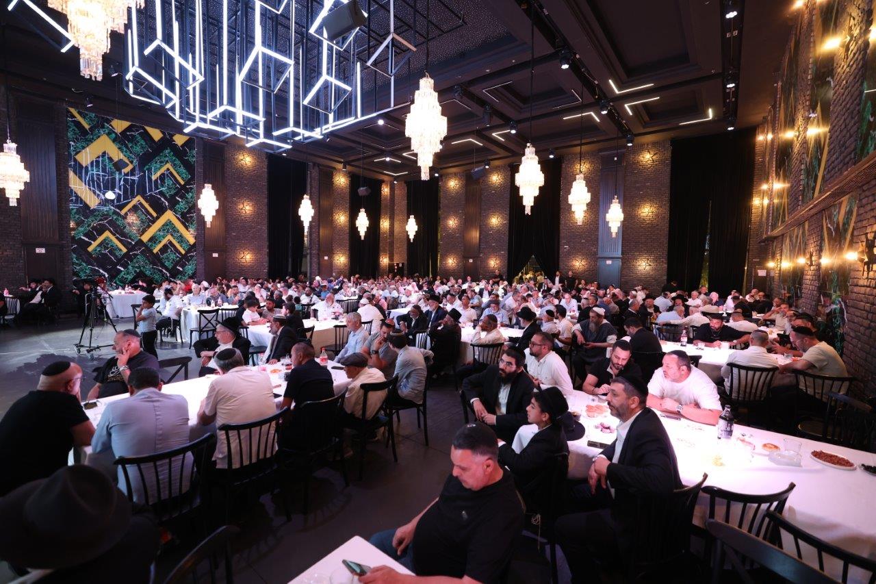 עצרת מספד במלאת י"א חודש לאדמו"ר הגה"צ רבי אליהו אבוחצירא זצ"ל 