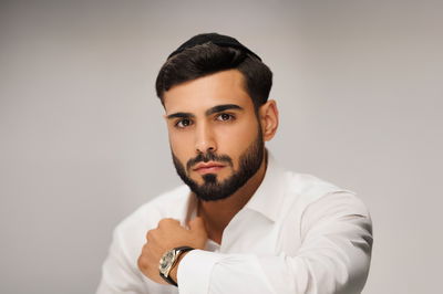 נהוראי אריאלי חוזר עם סינגל ראשון מהאלבום: "הלב שלי על דרייב"