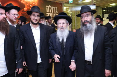 במעמד אלפים: אירוע זכרון ל"ראש ישיבת חב"ד הגדולה בעולם"