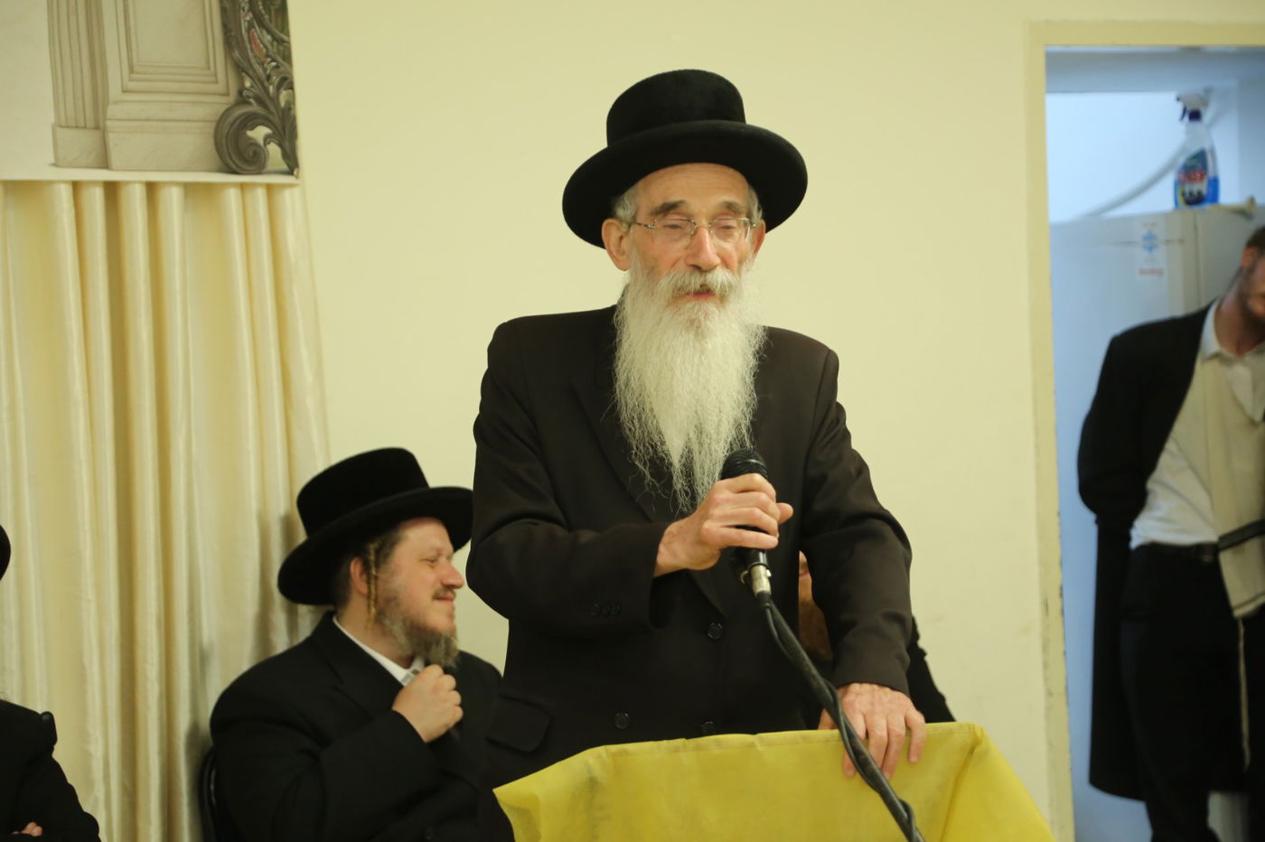 מבחן פומבי בתלמוד תורה באבוב