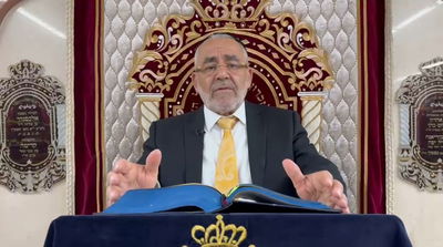 הרב שלמה זביחי בפרסית על 'ואתחנן' • צפו 