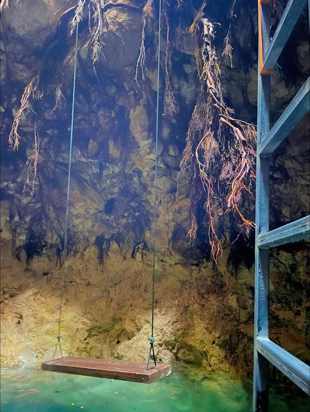 באר האלה בעונת האביב | מתוך ספר 'המקומות הנדירים הקדושים והרטובים בארץ ישראל'