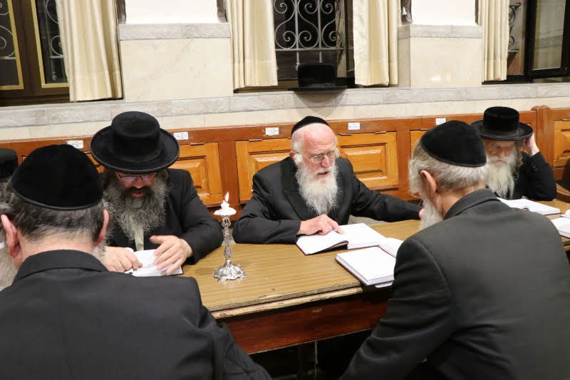 סיום ששה סדרי משנה ב'מאה שערים'