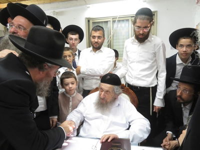 המשטרה מגיעה לעצור אותך? המשגיח הנחה את התלמידים איך להגיב