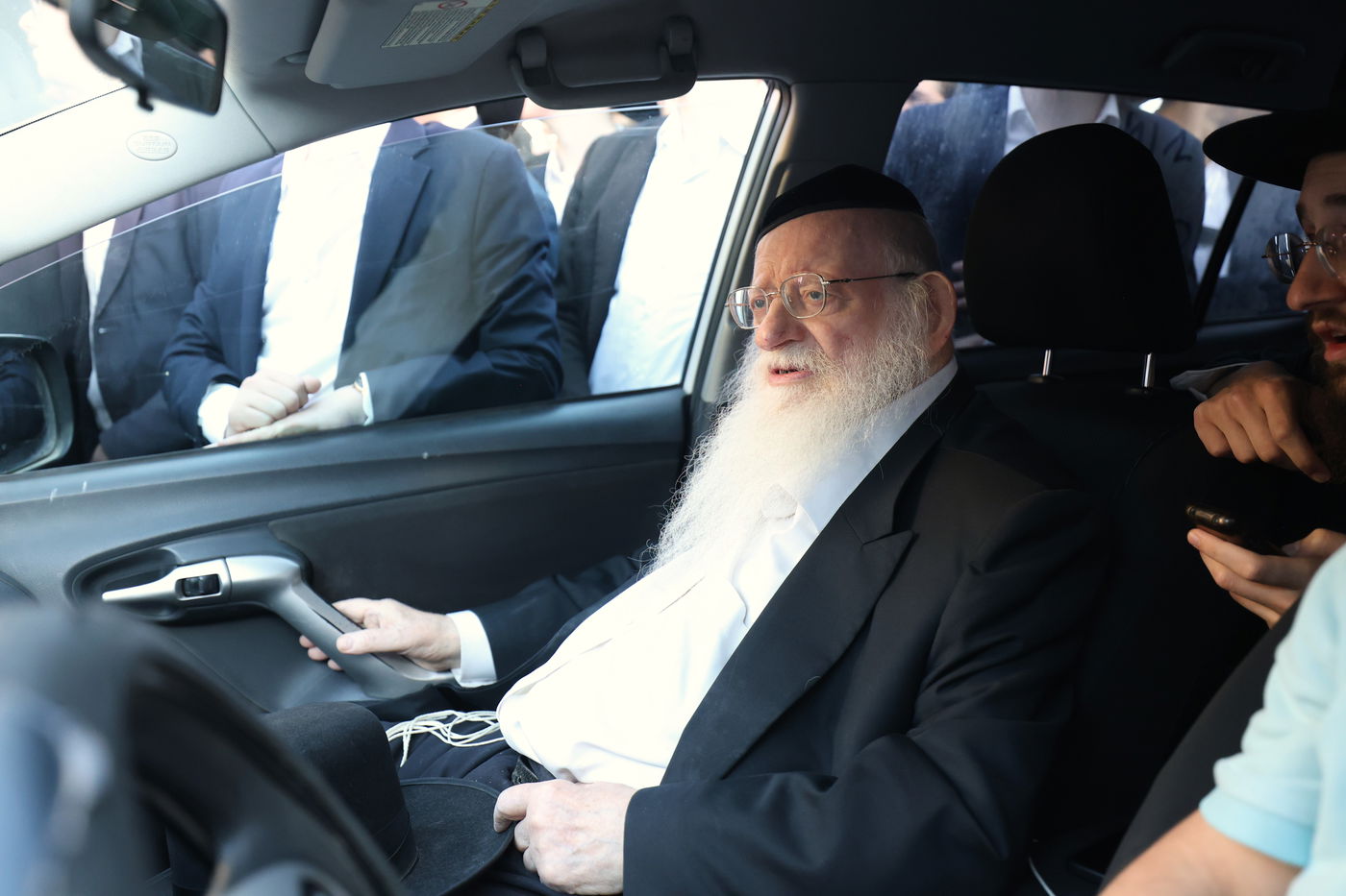 עצרת האלפים בירושלים נכח גזירת הגיוס בראשות גדולי ישראל