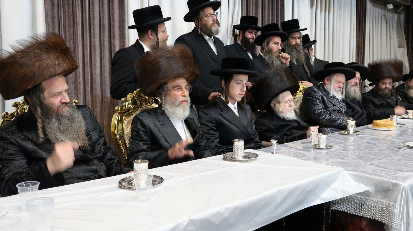 שמחת בית קרעטשניף - תוא"י - קאלוב - ספינקא י-ם