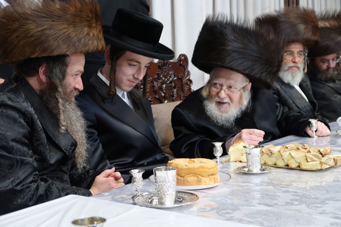 שמחת בית קרעטשניף - תוא"י - קאלוב - ספינקא י-ם