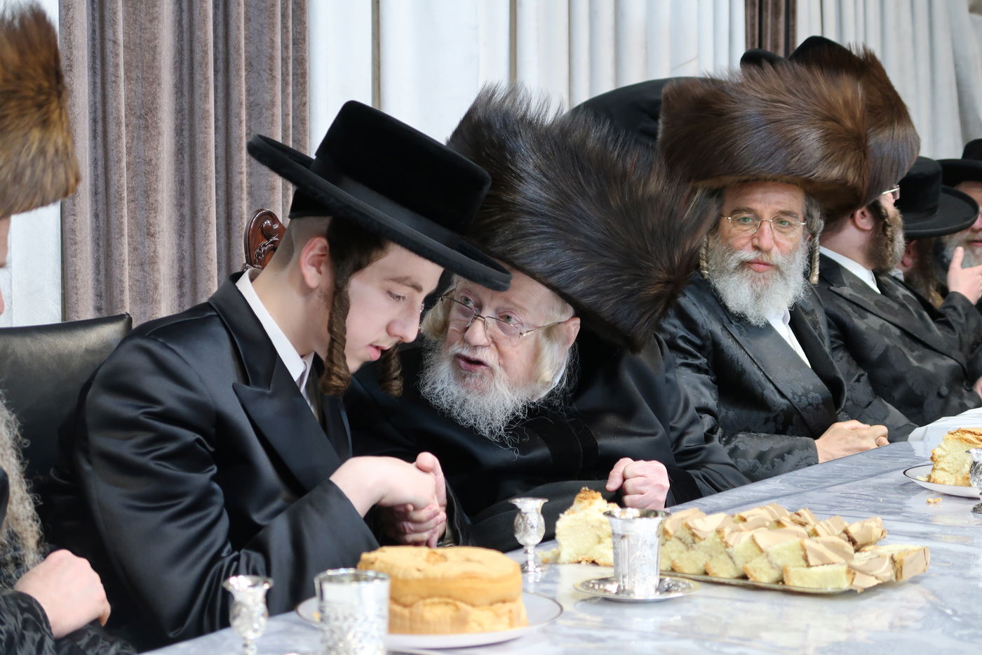 שמחת בית קרעטשניף - תוא"י - קאלוב - ספינקא י-ם