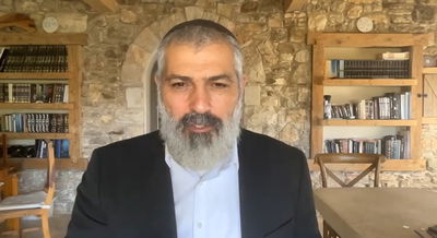 צבי יחזקאלי בפינה על פרשת ואתחנן • צפו