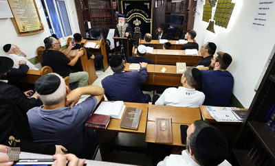 הראשל"צ הגר"י יוסף בביקור בקהילת 'אור הכרמל' חיפה