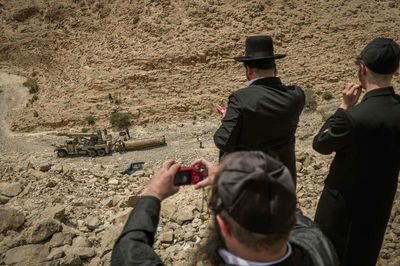 חסידי גור בערד. אילוסטרציה