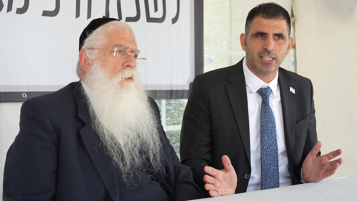 השר קרעי וח"כ פרוש בריאיון ל'כיכר', היום 