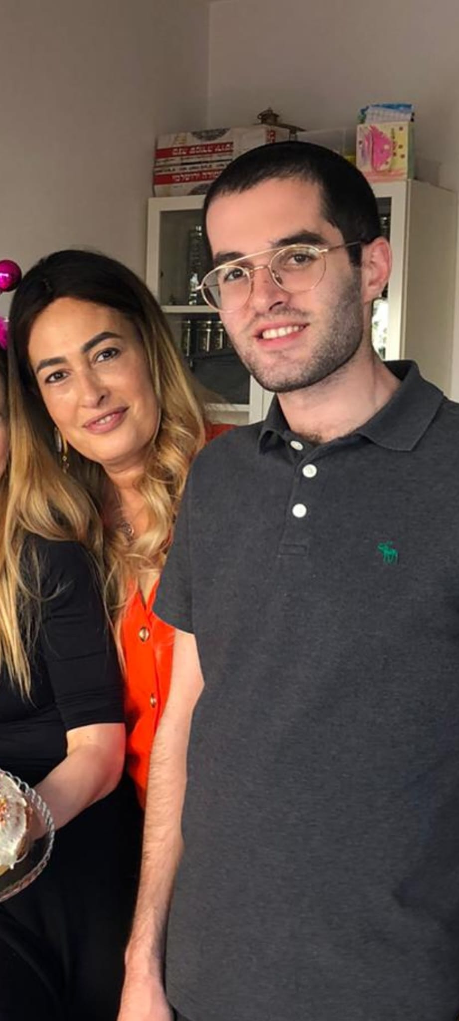 אדמקר שיבל"א עם אימו ע"ה