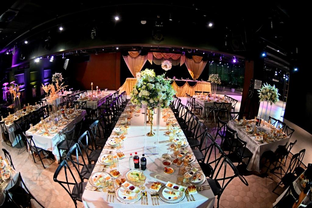 הרה"צ רבי אהרן מענדיל טווערסקי בהכנסת ס"ת בבית שמש