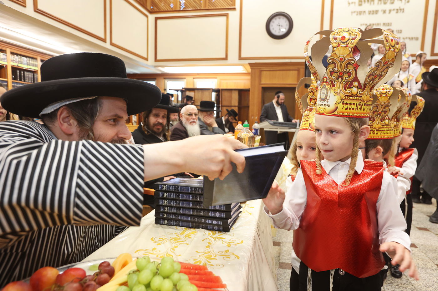 מסיבת חומש בת"ת תולדות אברהם יצחק בבית שמש