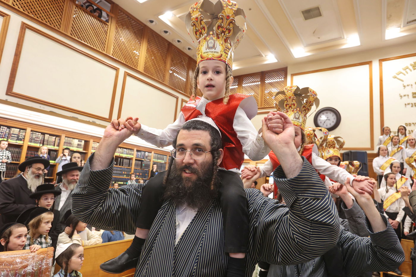מסיבת חומש בת"ת תולדות אברהם יצחק בבית שמש