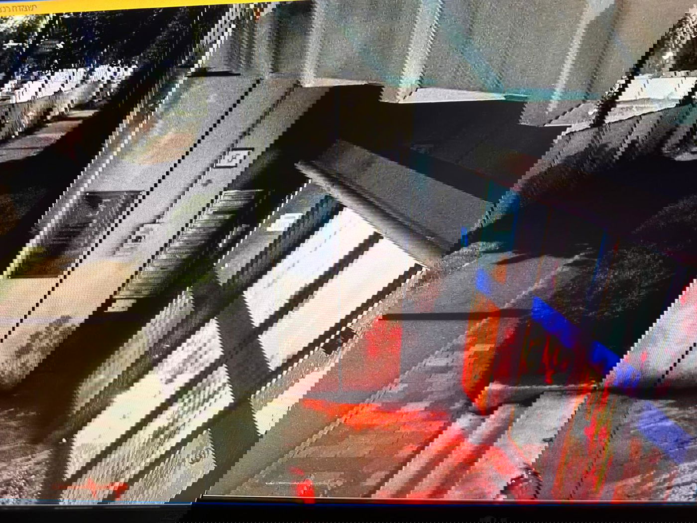 יהודי אירופה בסכנה: שגרירות ישראל בהולנד הותקפה 