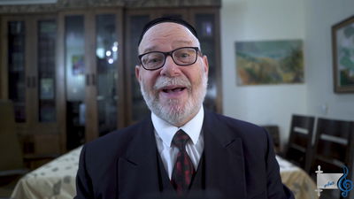 אריה ברונר שר ומדבר על פרשת עקב תשפ"ה