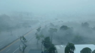 כך נראות רוחות במהירות 191 קמ"ש: טייפון 'פודול' מכה בטייוואן