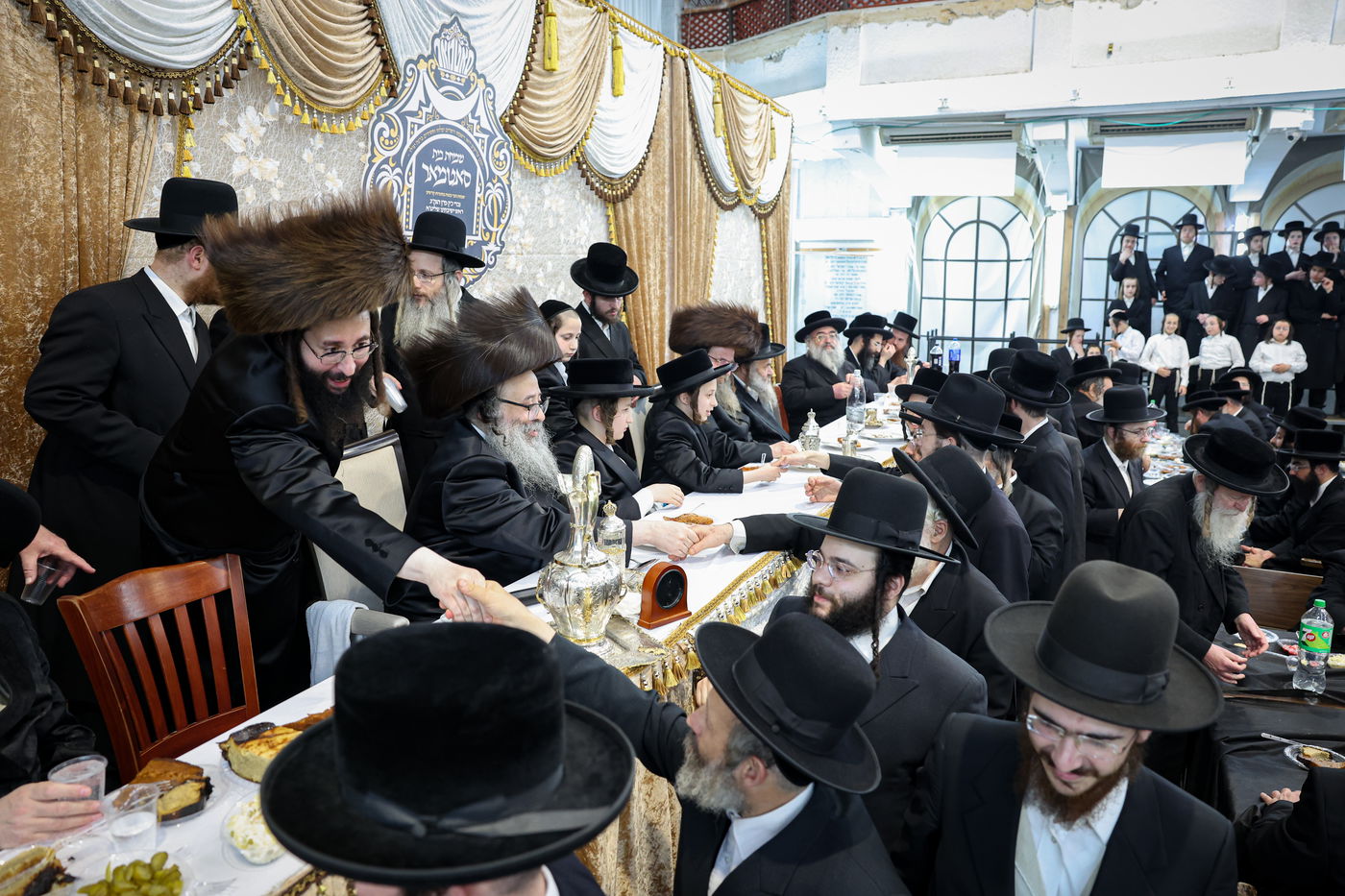 שמחת הבר מצווה לתאומים מסאטמר