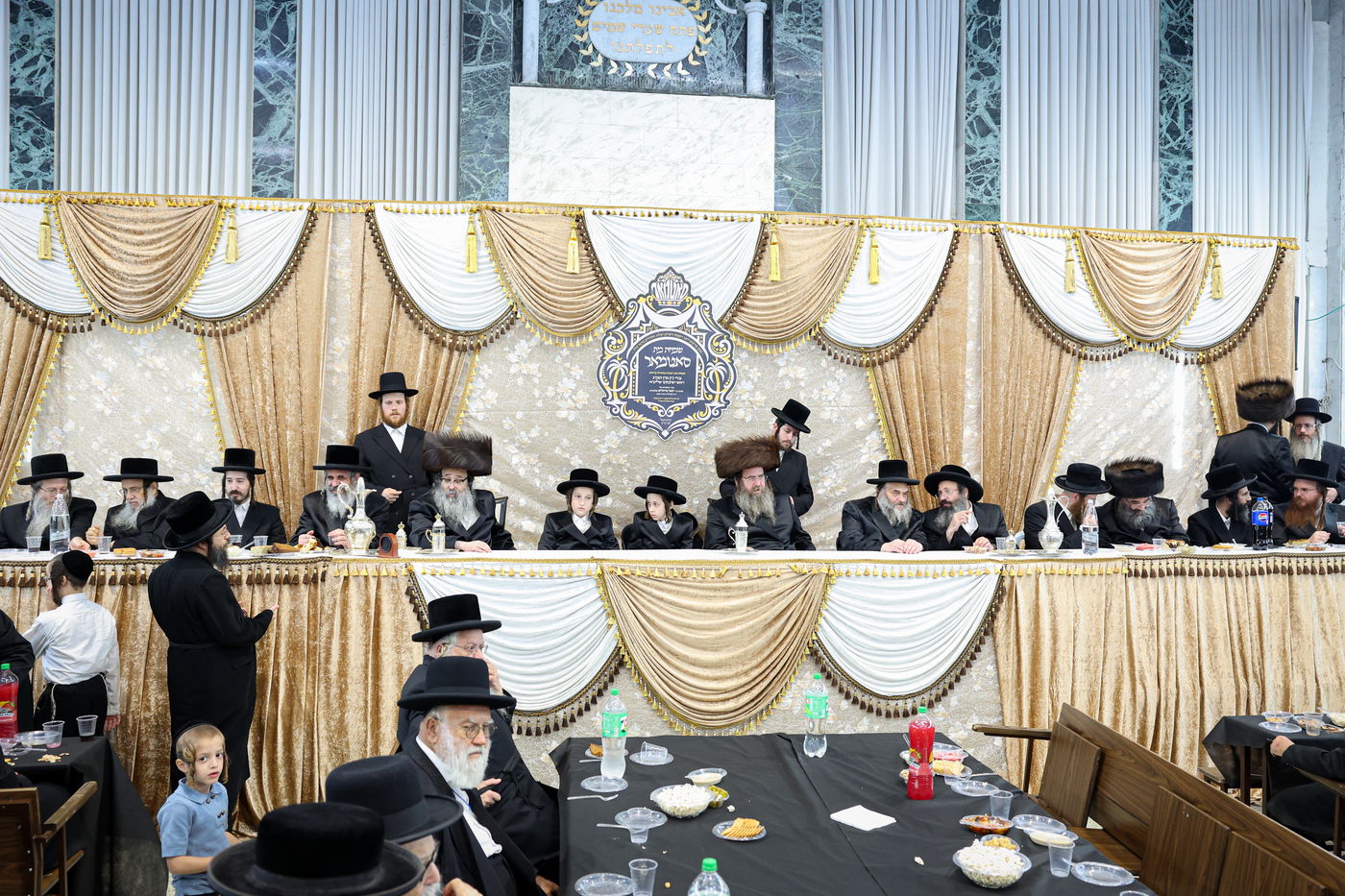 שמחת הבר מצווה לתאומים מסאטמר