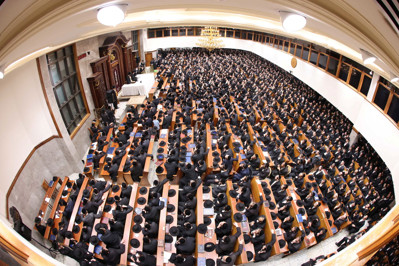 כינוס חסידי סלונים