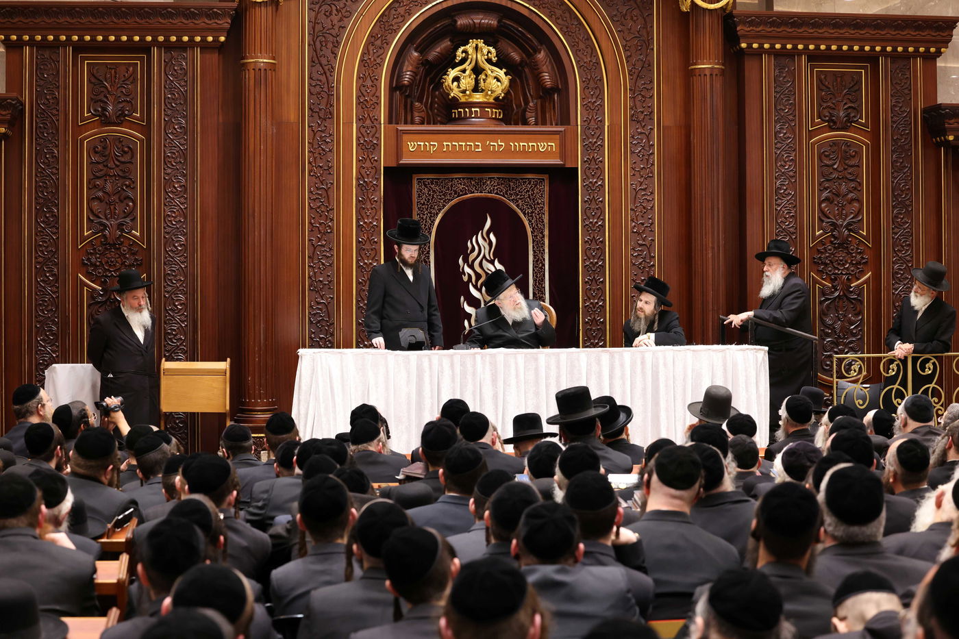 כינוס חסידי סלונים