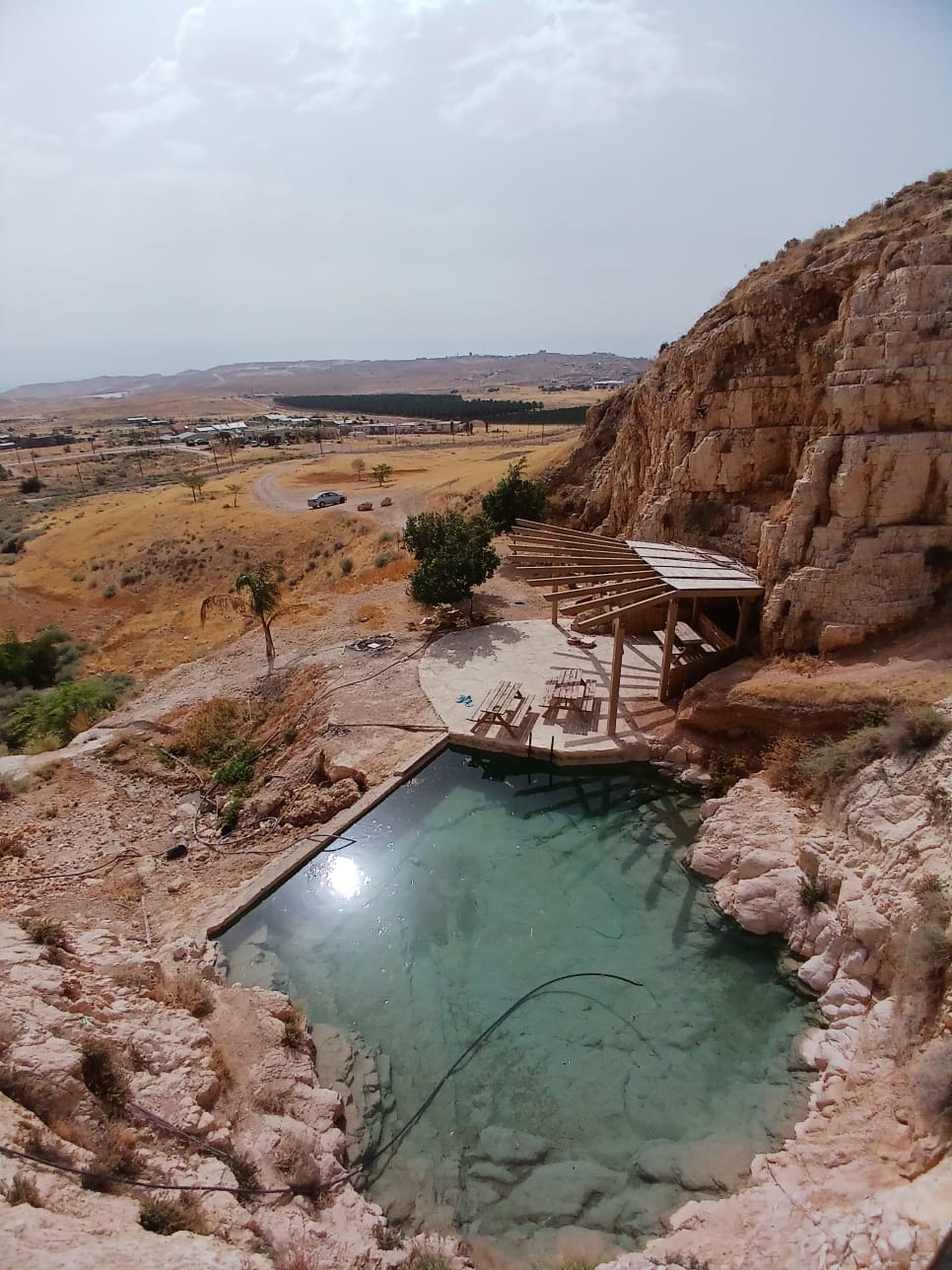 עין צדק. מרחק הליכה מהצימר