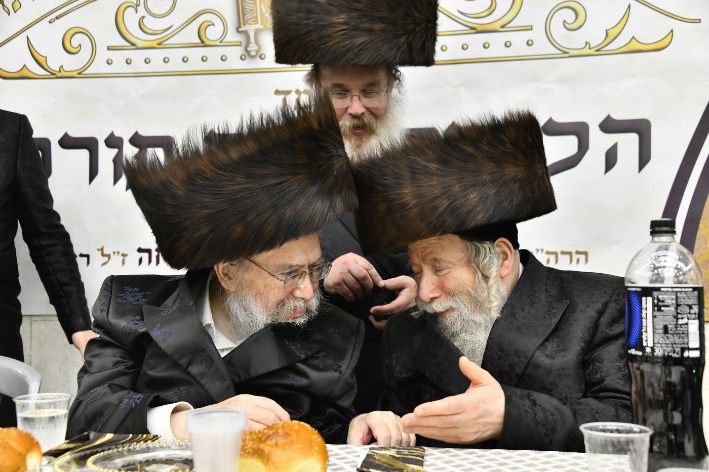 הכנסת ספר תורה לביהמ"ד ערלוי בב"ב