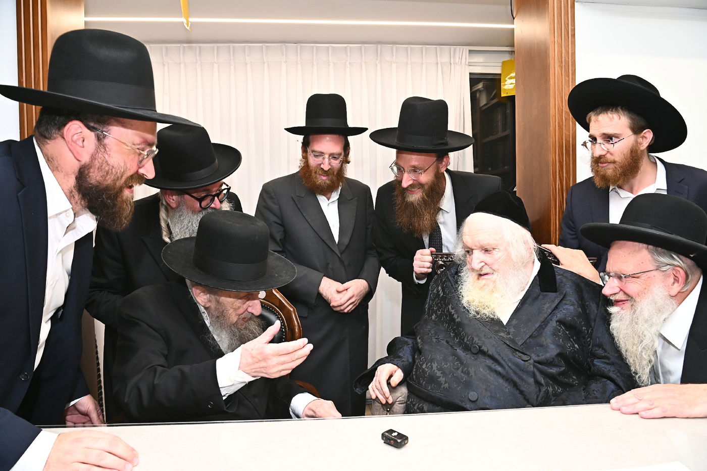 הגר"ד לנדו בביקור אצל הגר"מ שטרנבוך