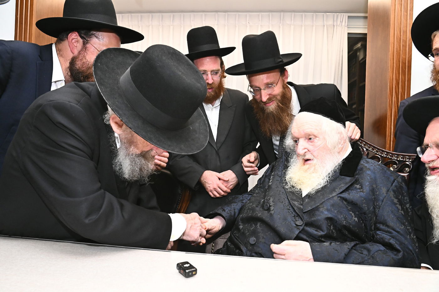 הגר"ד לנדו בביקור אצל הגר"מ שטרנבוך