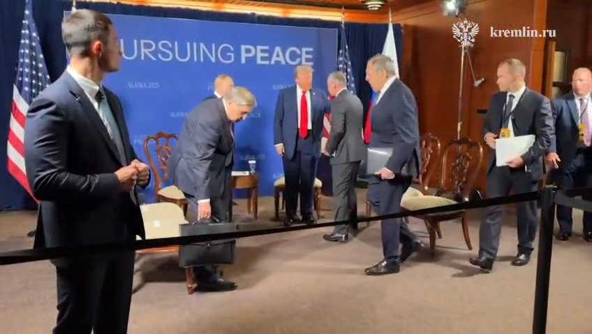 גם הקרמלין פרסם חומרים