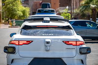 מעדיפה חיישני רדאר וליידאר. Waymo