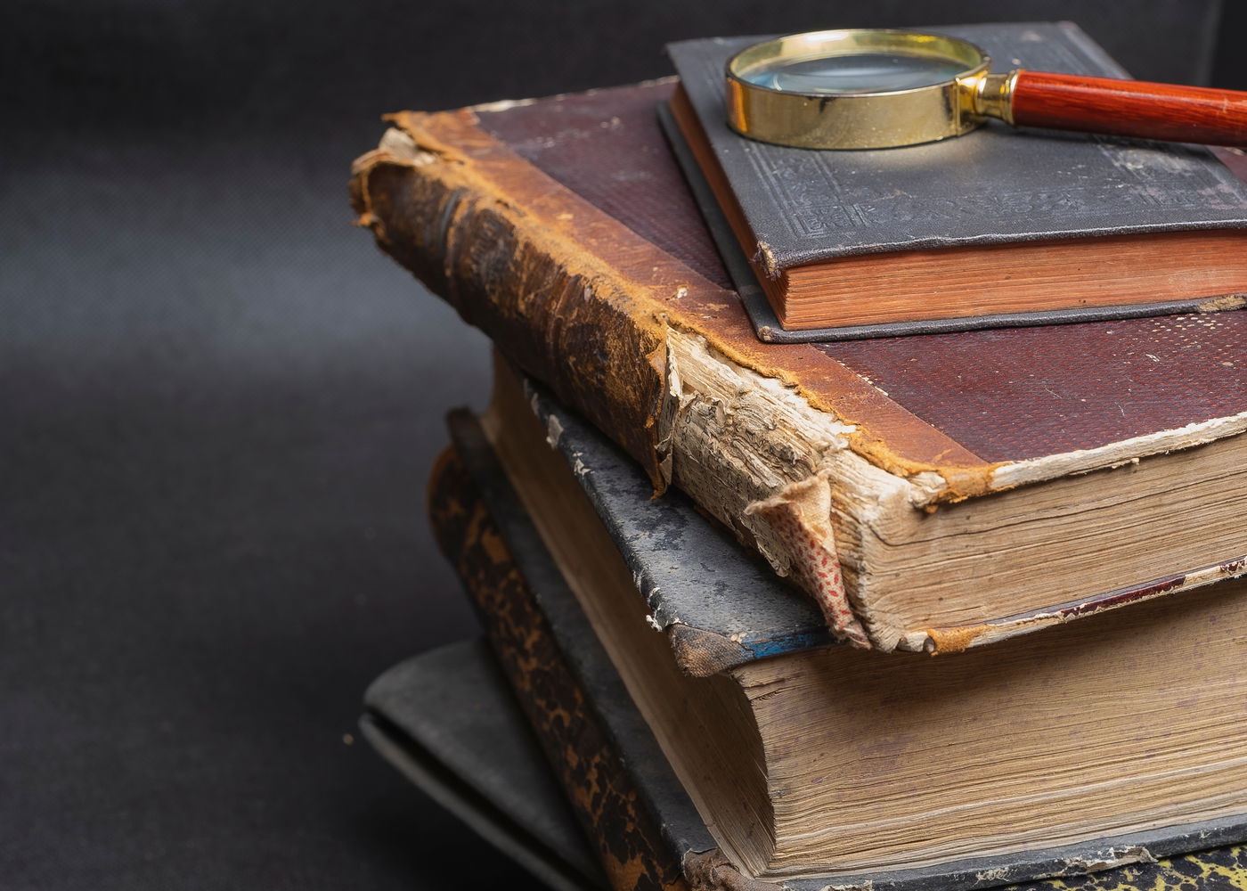 ספרים ישנים, אילוסטרציה 