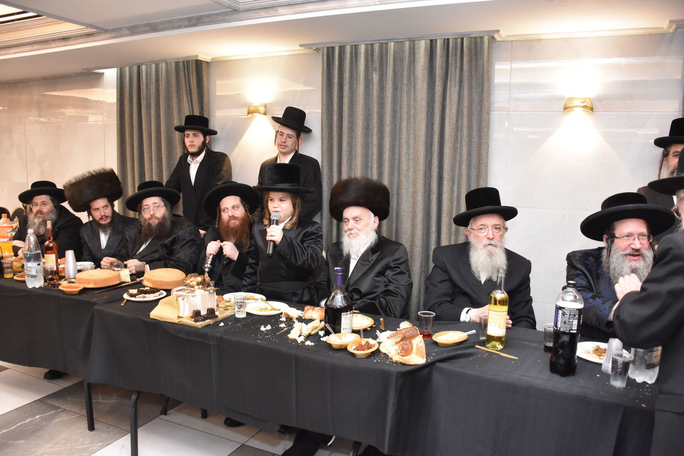 שמחת בר המצווה לנכד גאב"ד יבניאל 