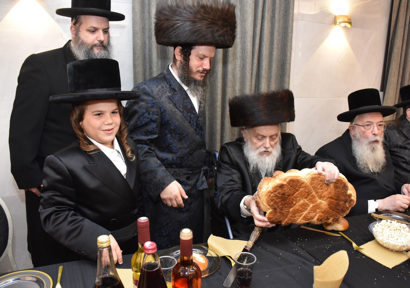 שמחת בר המצווה לנכד גאב"ד יבניאל 