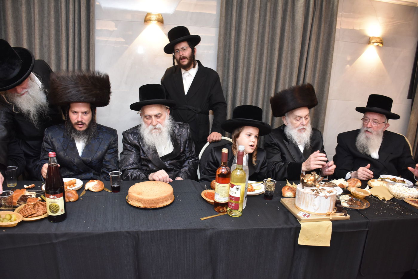 שמחת בר המצווה לנכד גאב"ד יבניאל 