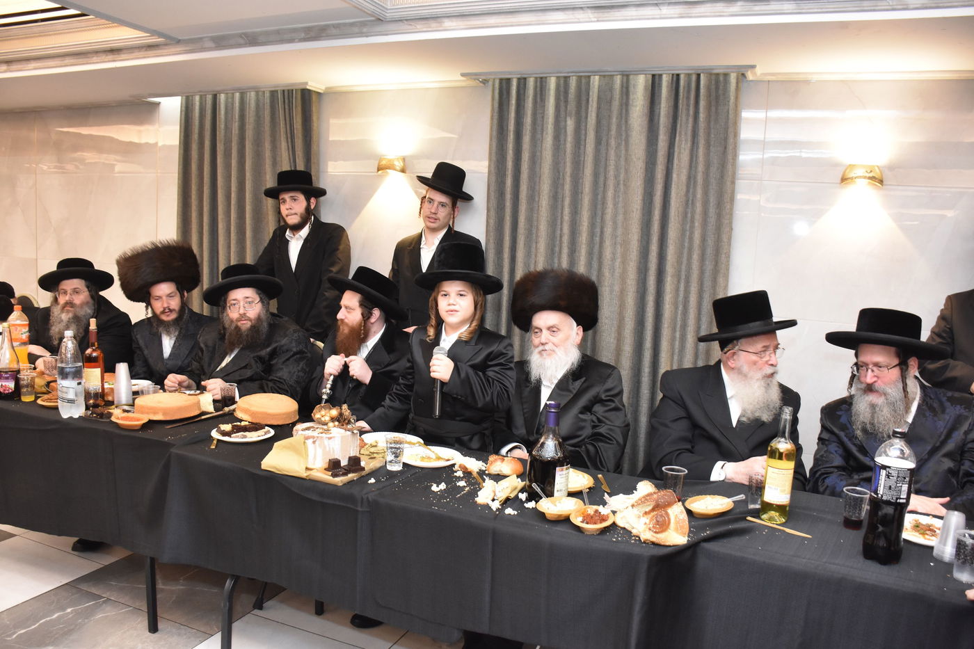 שמחת בר המצווה לנכד גאב"ד יבניאל 