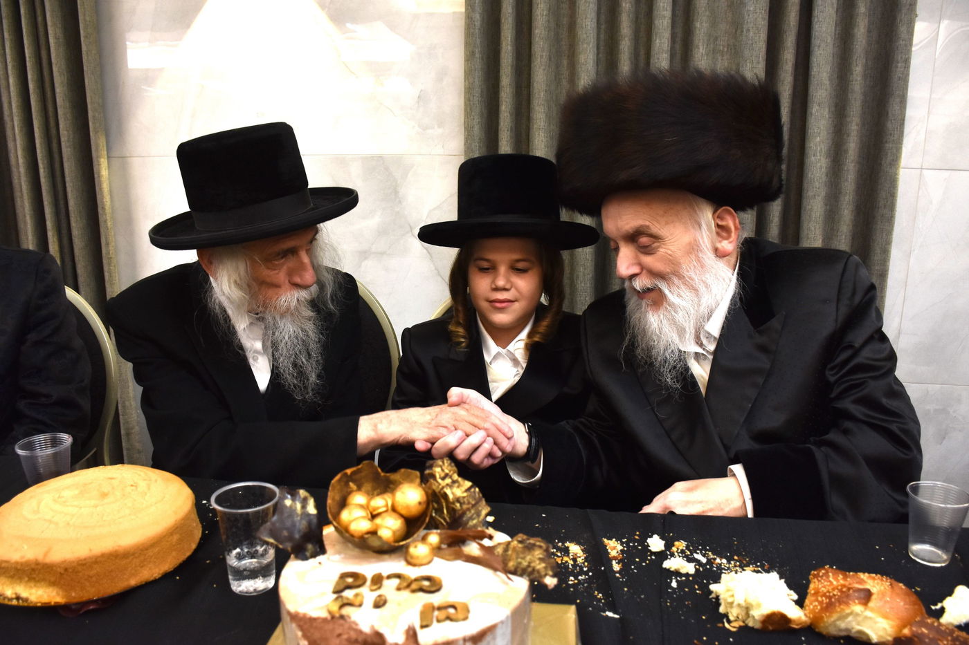 שמחת בר המצווה לנכד גאב"ד יבניאל 