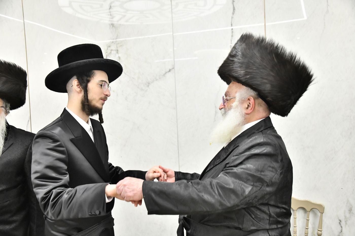 שמחת אירוסי בת גאב"ד סעקלהיד ונכדת גאב"ד עתלית